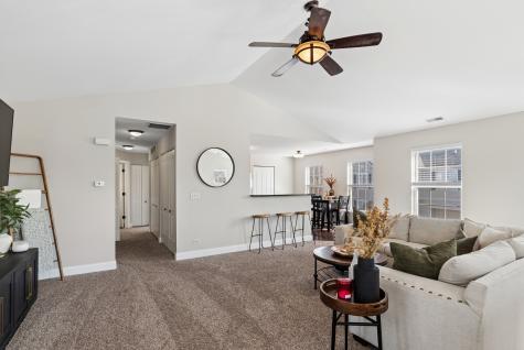 222 Bakers Drive W Lakemoor IL 60051