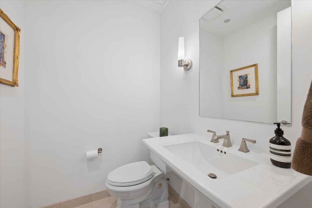 401 North Wabash Avenue Chicago IL 60611