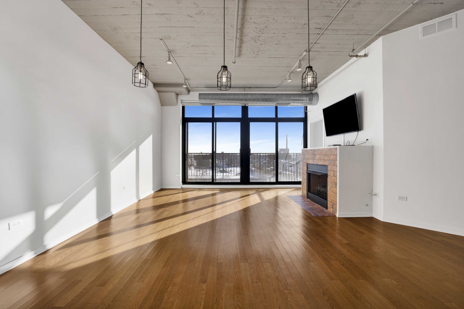1525 South Sangamon Street Chicago IL 60608