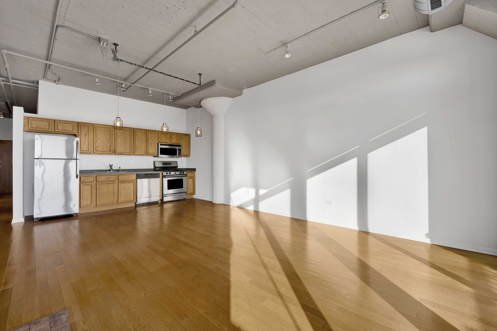 1525 South Sangamon Street Chicago IL 60608