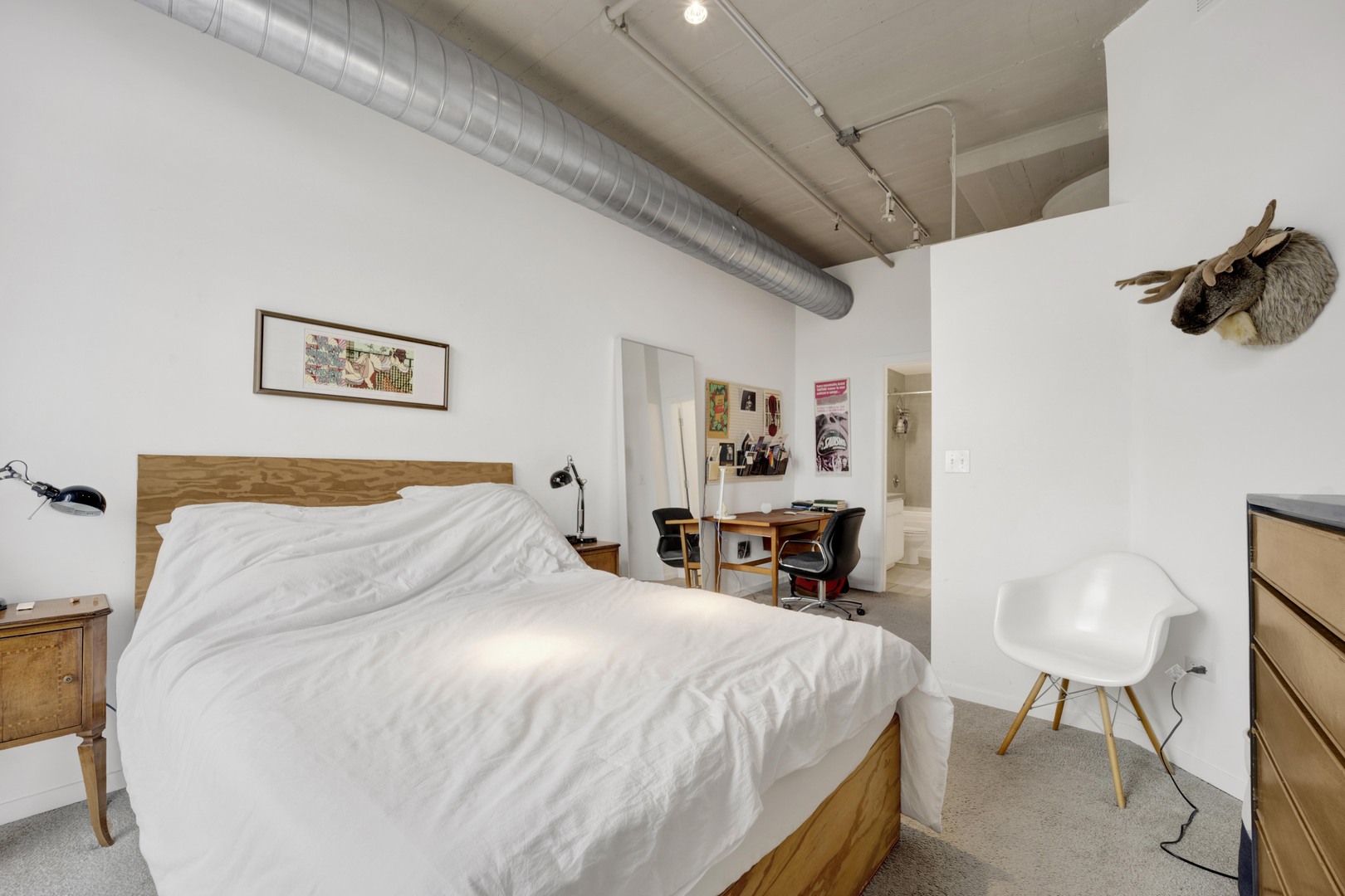 1525 South Sangamon Street Chicago IL 60608