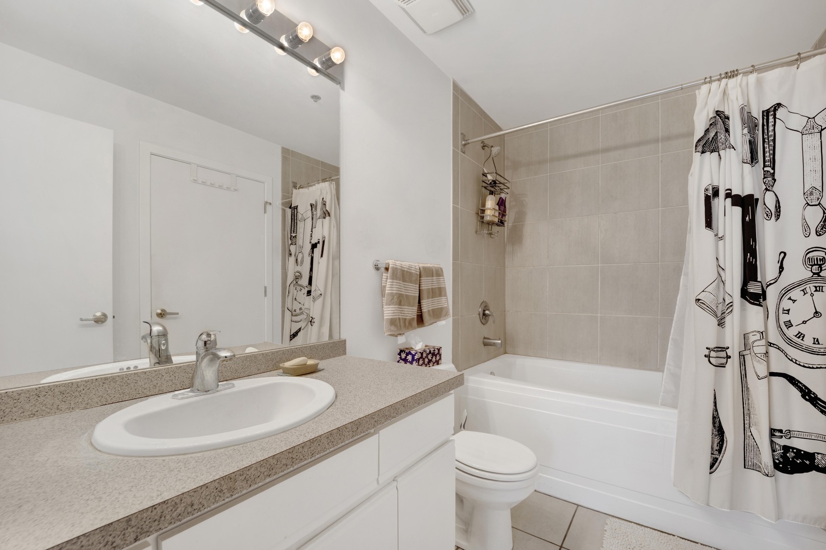 1525 South Sangamon Street Chicago IL 60608