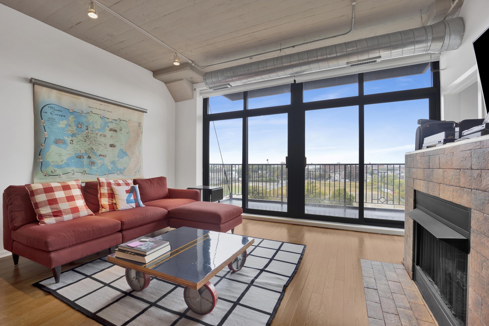 1525 South Sangamon Street Chicago IL 60608