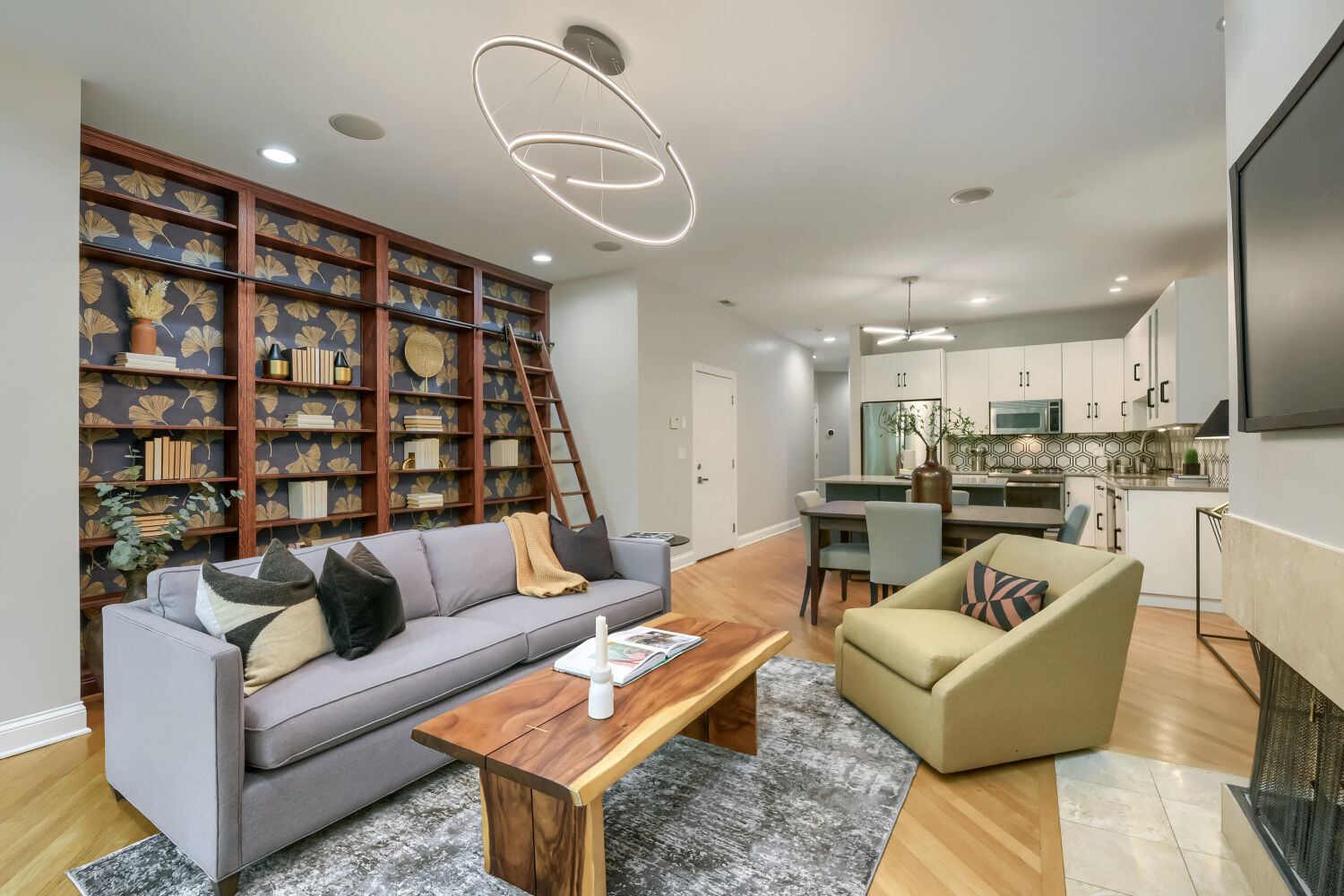2251 West Wabansia Avenue Chicago IL 60647