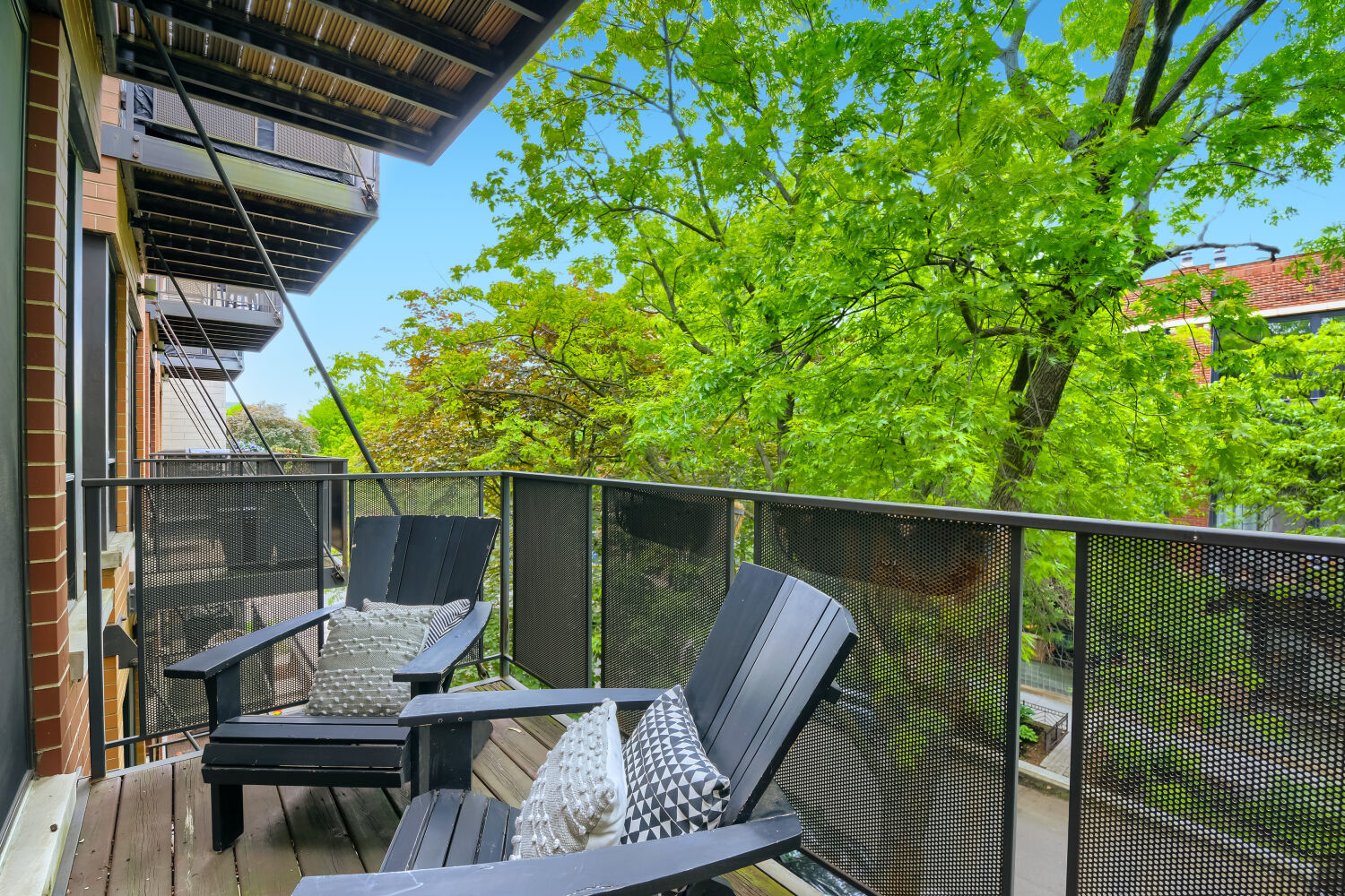 2251 West Wabansia Avenue Chicago IL 60647