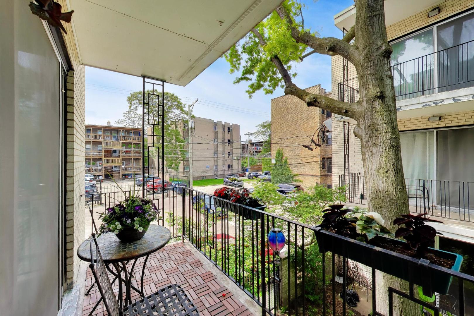 1125 West Lunt Avenue Chicago IL 60626