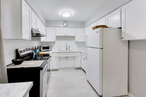 1125 West Lunt Avenue Chicago IL 60626