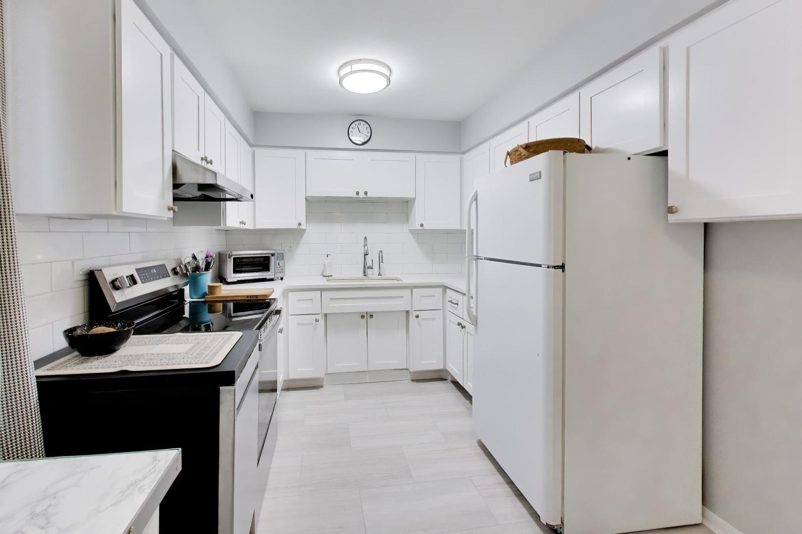 1125 West Lunt Avenue Chicago IL 60626