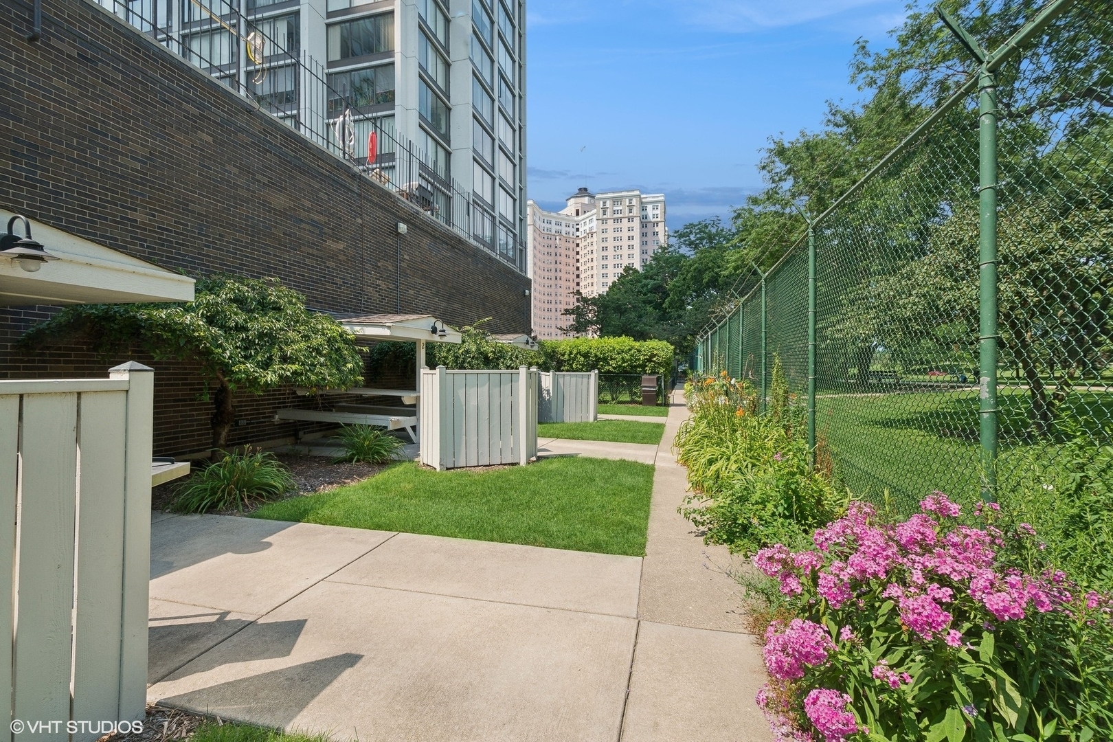 5455 North Sheridan Road Chicago IL 60640