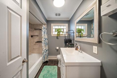 6630 West 95th Street Oak Lawn IL 60453