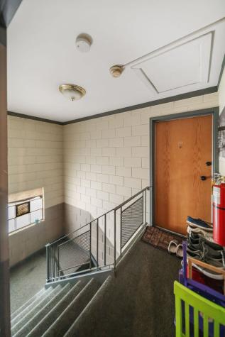 6630 West 95th Street Oak Lawn IL 60453