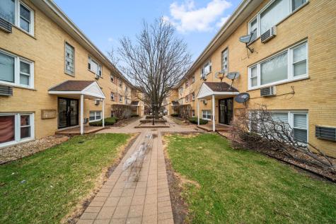 6630 West 95th Street Oak Lawn IL 60453