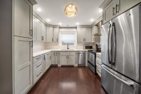 6630 West 95th Street Oak Lawn IL 60453