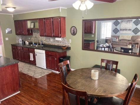 522 Lowell Drive South Elgin IL 60177