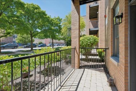 819 Foster Street Evanston IL 60201