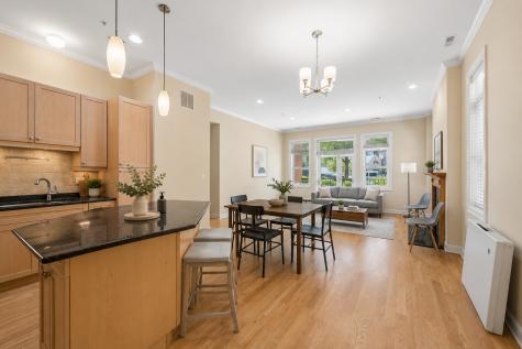 819 Foster Street Evanston IL 60201