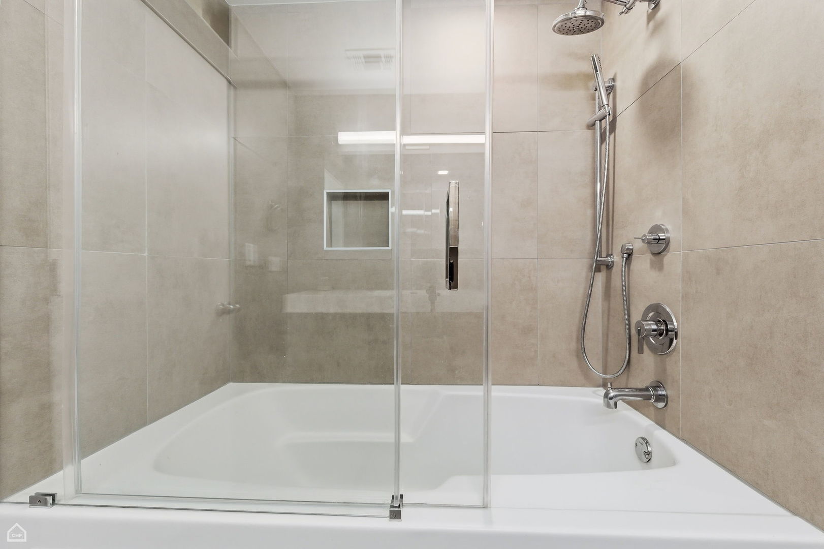 1000 East 53rd Street Chicago IL 60615