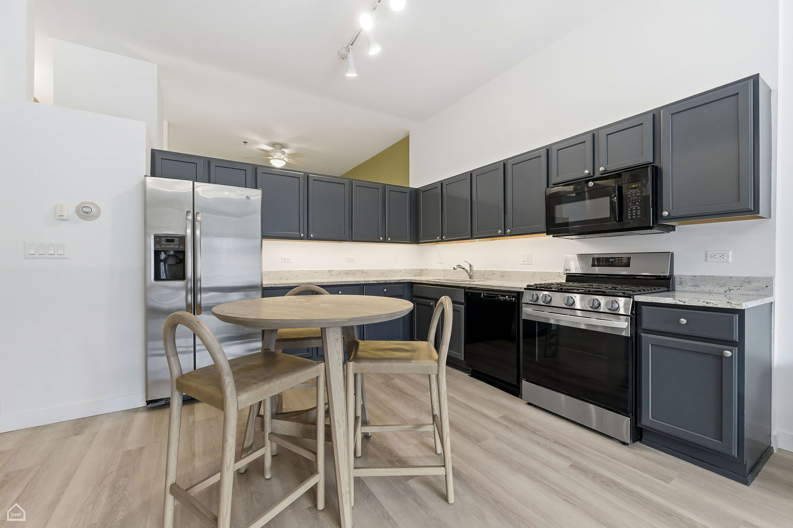 1000 East 53rd Street Chicago IL 60615