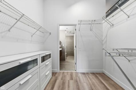 1000 East 53rd Street Chicago IL 60615