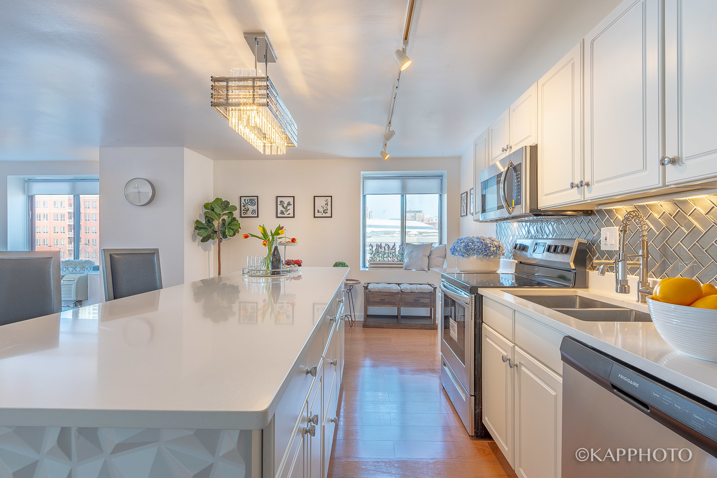345 North Canal Street Chicago IL 60606