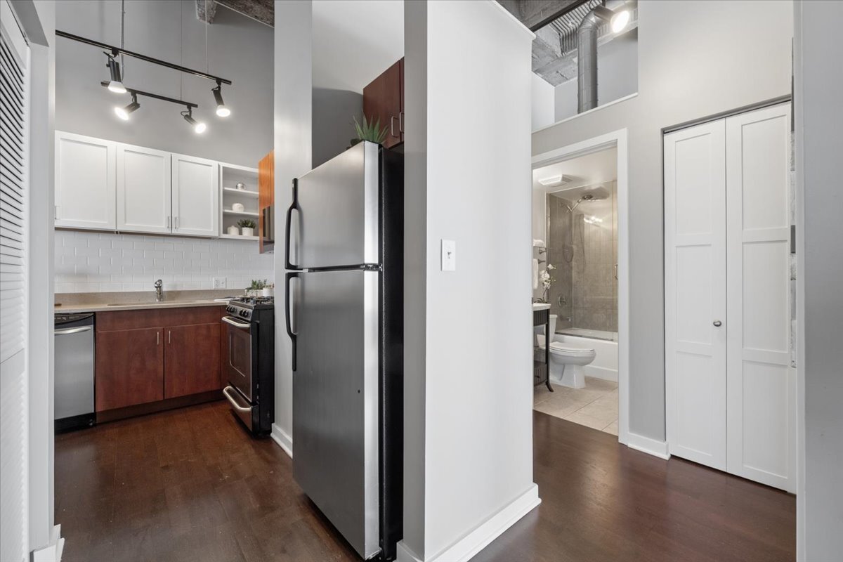 3150 North Sheffield Avenue Chicago IL 60657