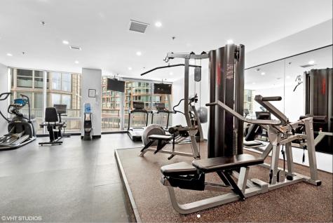 653 North Kingsbury Street Chicago IL 60610