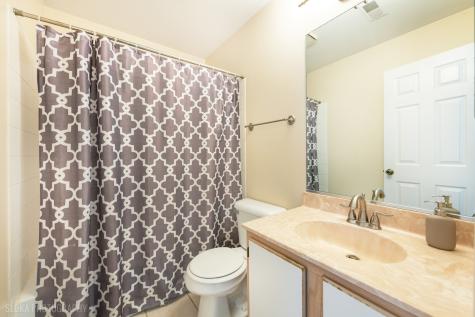 1681 Penny Lane Crystal Lake IL 60014