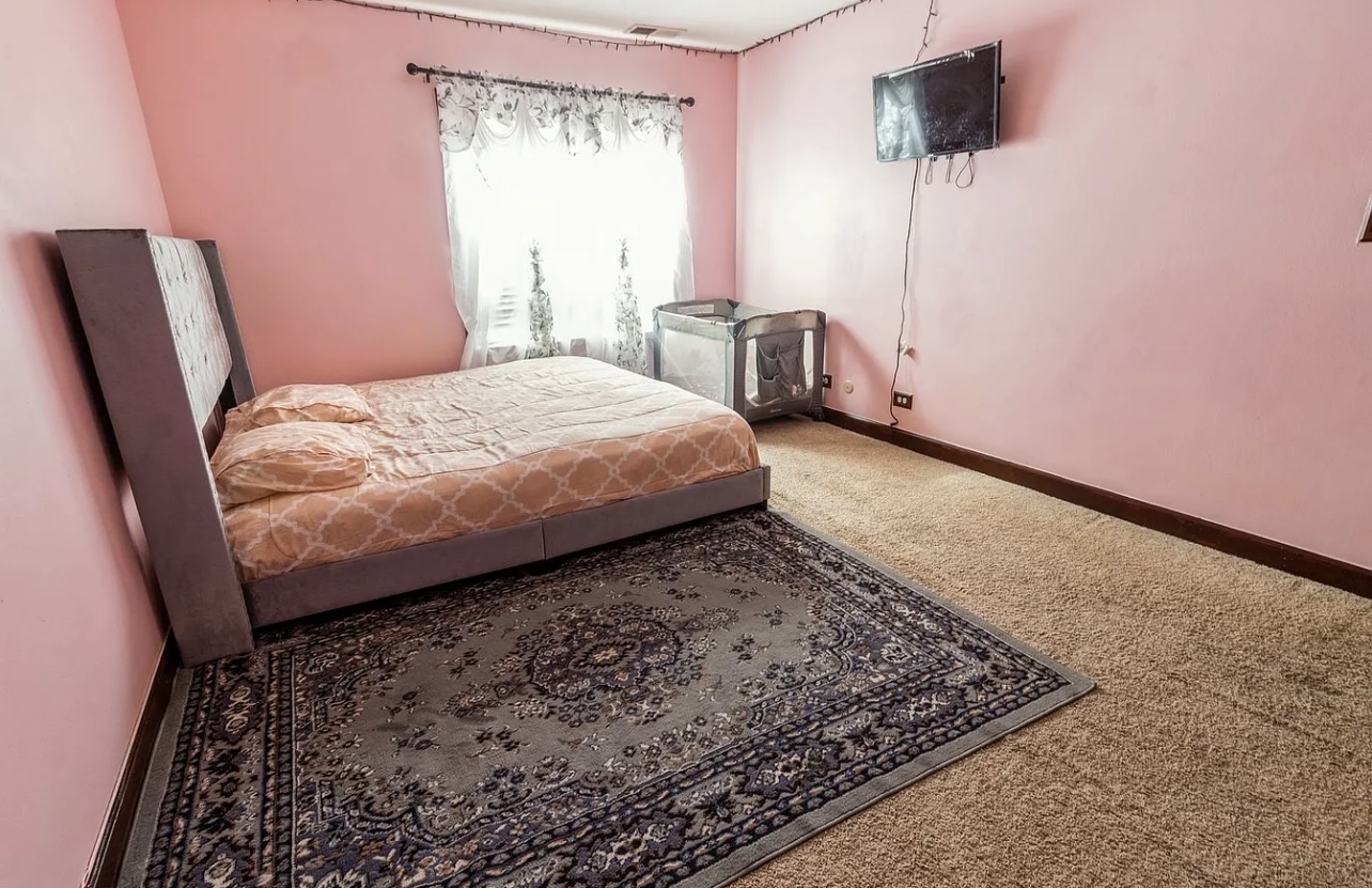 711 Tipperary Court W Schaumburg IL 60193