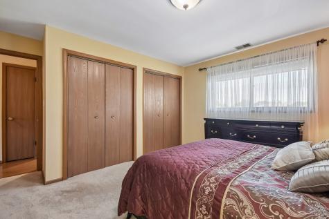 16518 Crescent Avenue Tinley Park IL 60477
