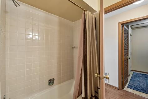 16518 Crescent Avenue Tinley Park IL 60477