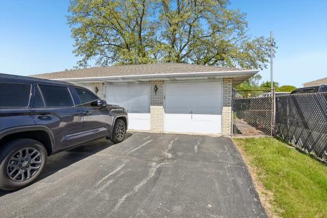 16518 Crescent Avenue Tinley Park IL 60477