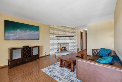 16518 Crescent Avenue Tinley Park IL 60477