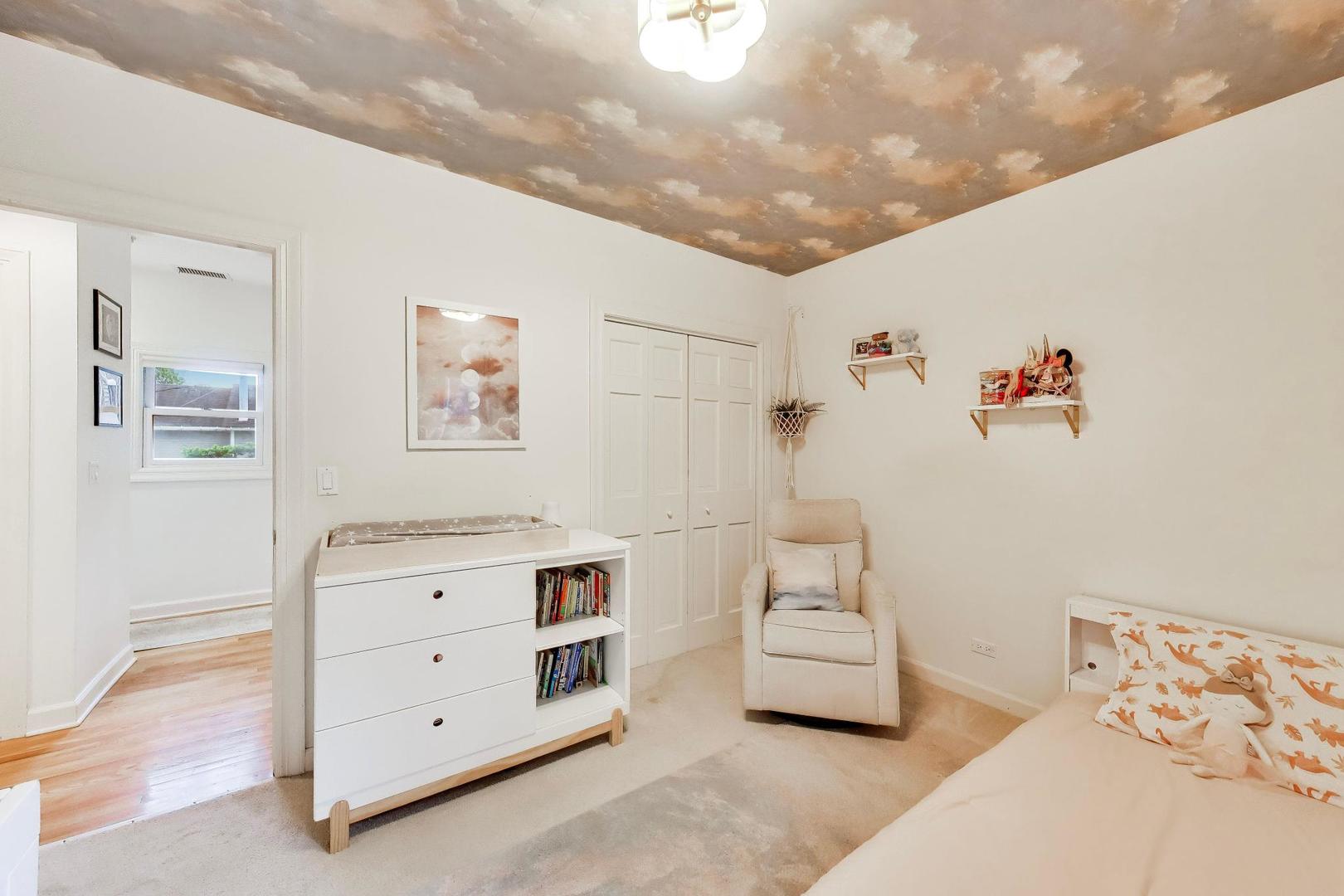 3051 North Clifton Avenue Chicago IL 60657
