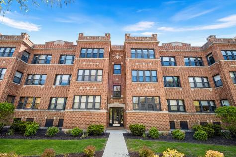 4027 North Southport Avenue Chicago IL 60613