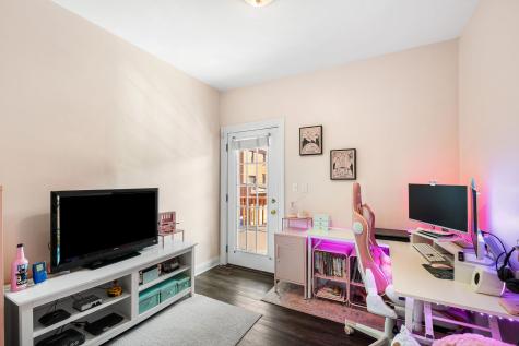 4027 North Southport Avenue Chicago IL 60613