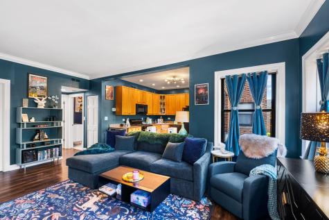 4027 North Southport Avenue Chicago IL 60613