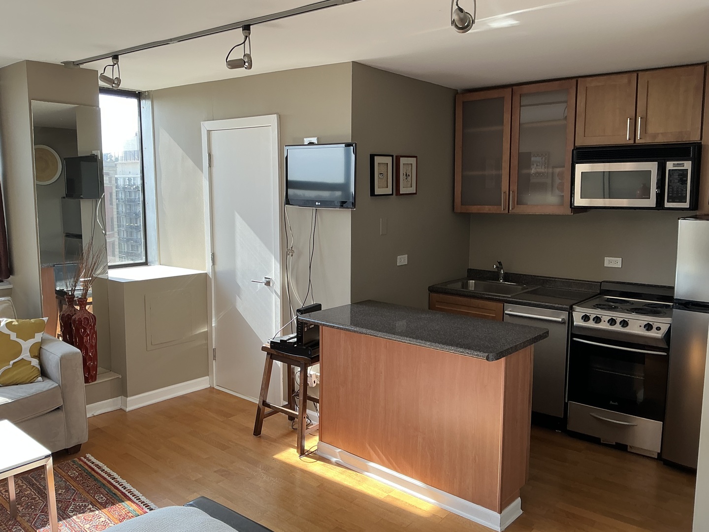 3110 North Sheridan Road Chicago IL 60657