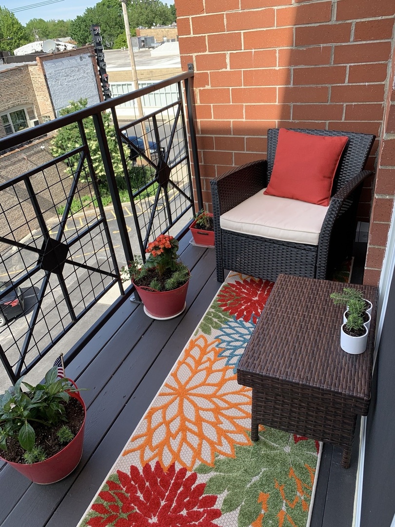 3234 North Central Avenue Chicago IL 60634
