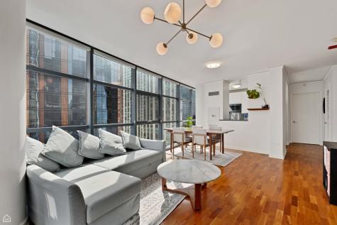 201 North Westshore Drive Chicago IL 60601
