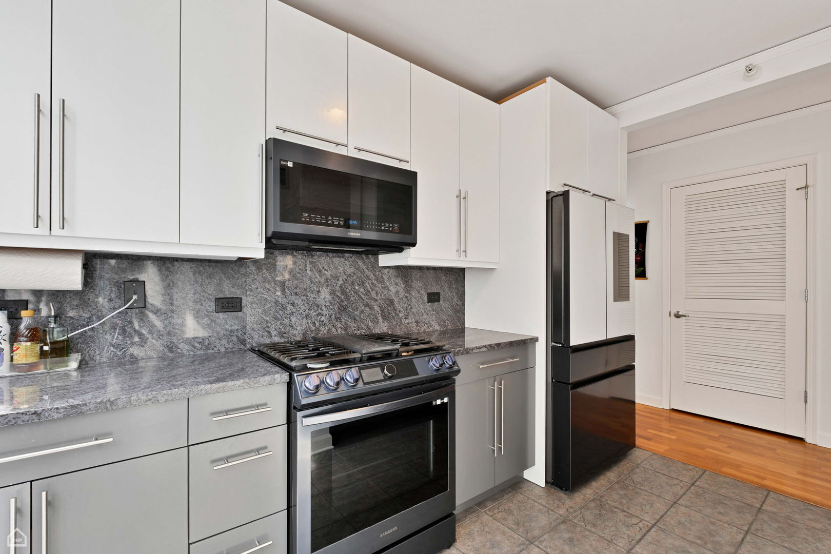 201 North Westshore Drive Chicago IL 60601