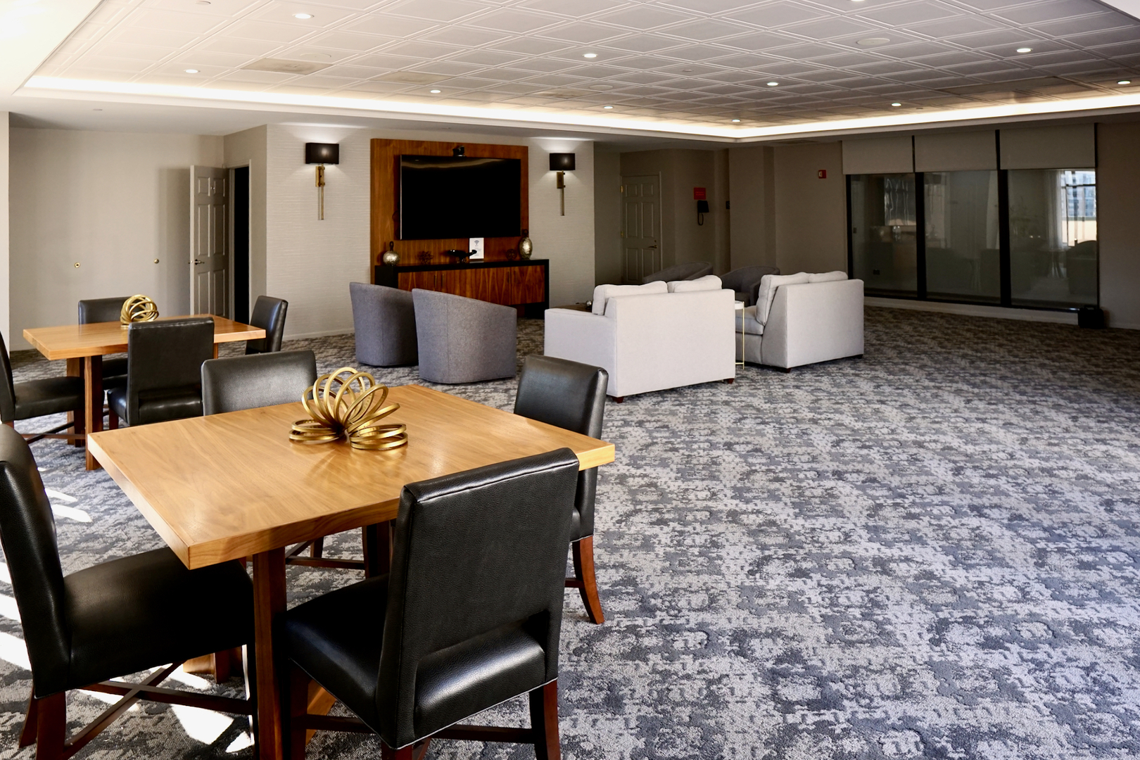 55 West Delaware Place Chicago IL 60610