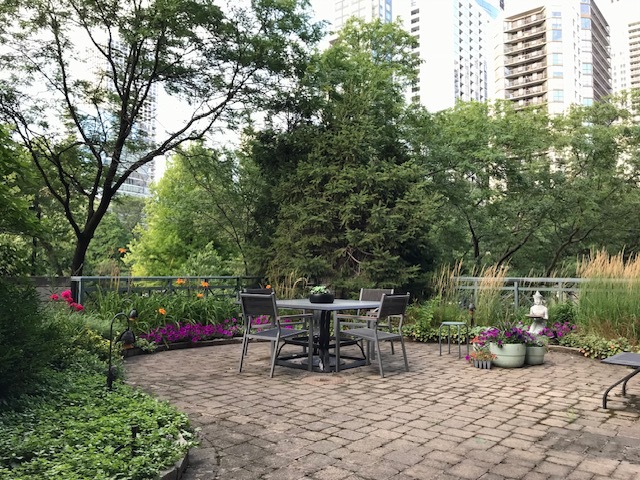 55 West Delaware Place Chicago IL 60610