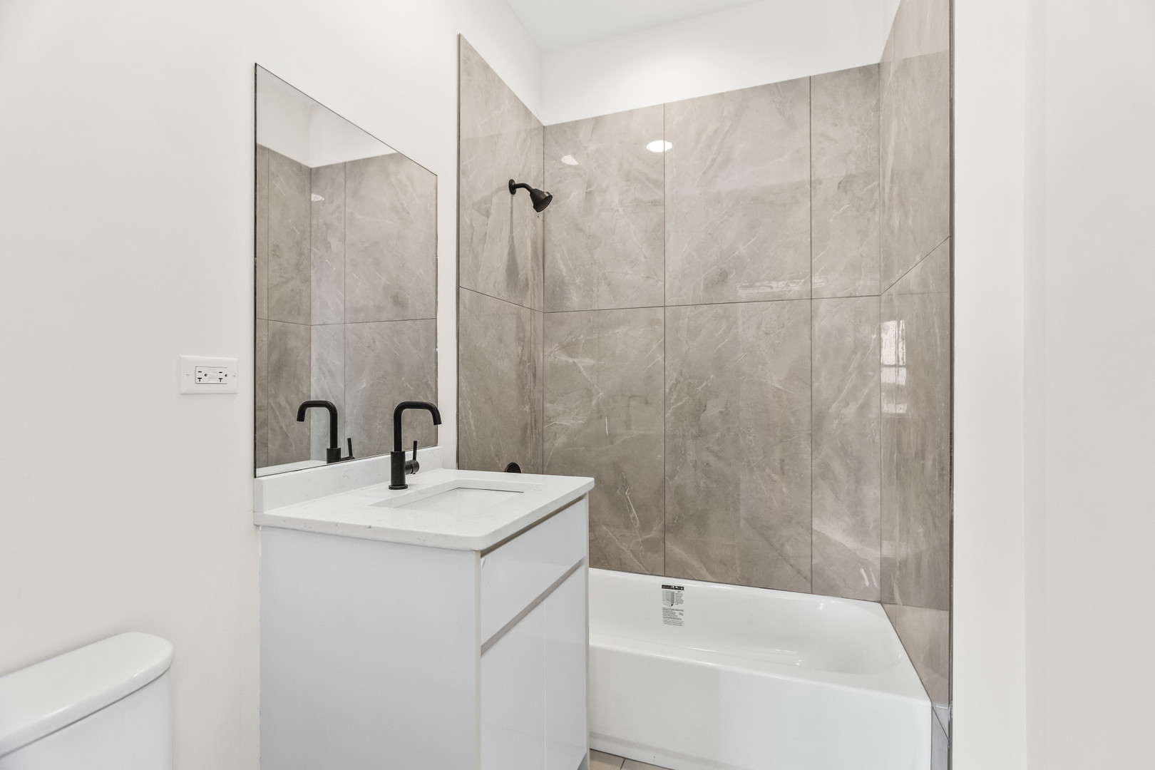 4316 South Michigan Avenue Chicago IL 60653
