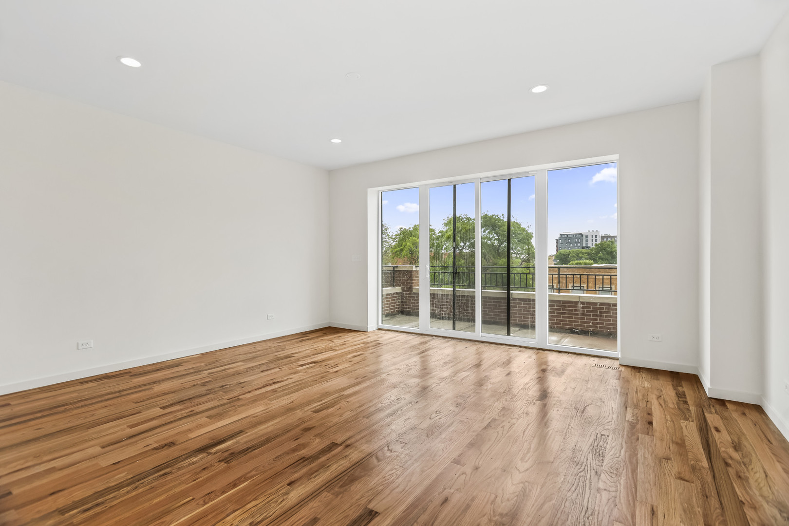 4316 South Michigan Avenue Chicago IL 60653