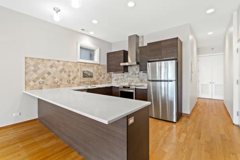 2424 West Chicago Avenue Chicago IL 60622