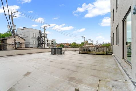 2424 West Chicago Avenue Chicago IL 60622
