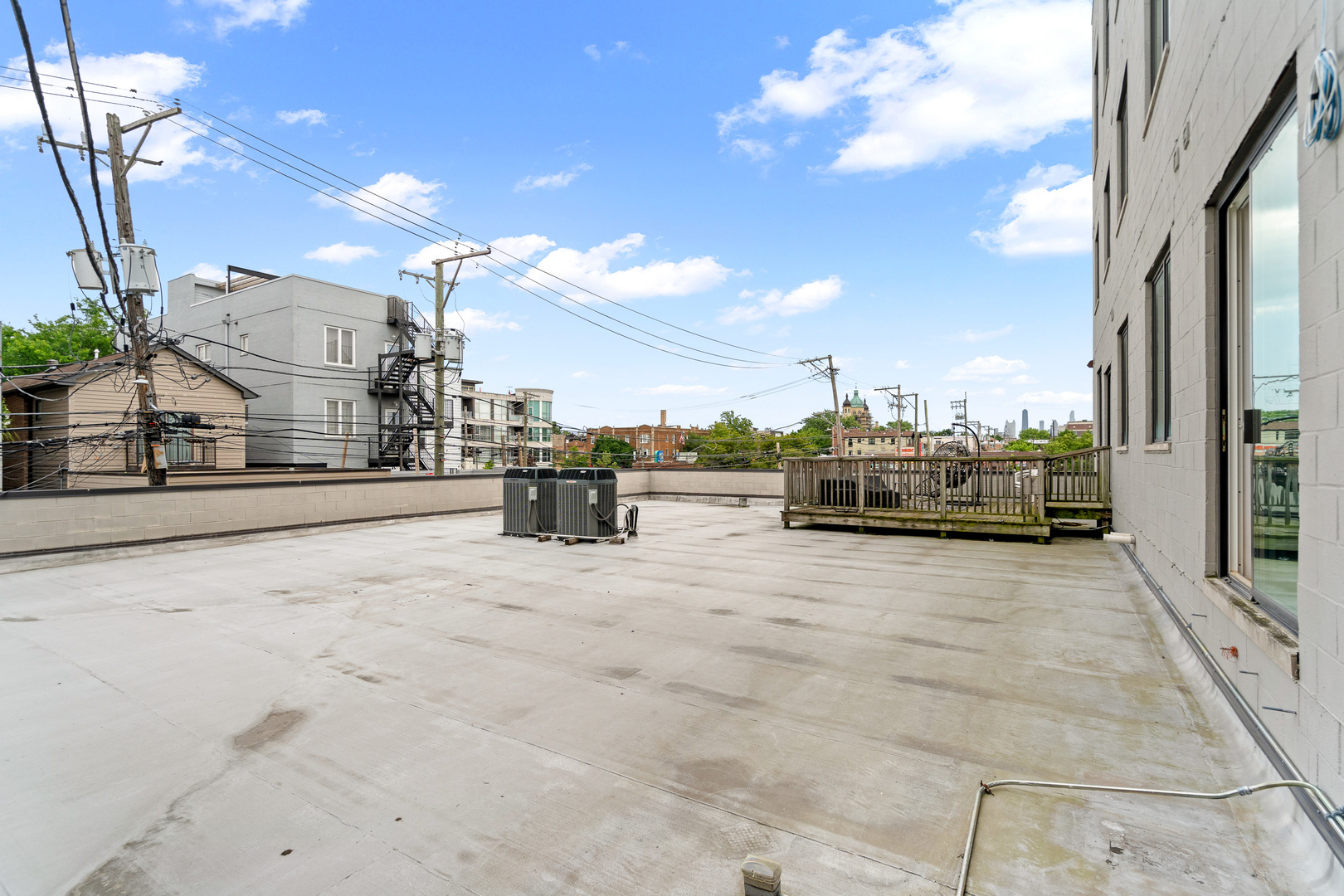 2424 West Chicago Avenue Chicago IL 60622