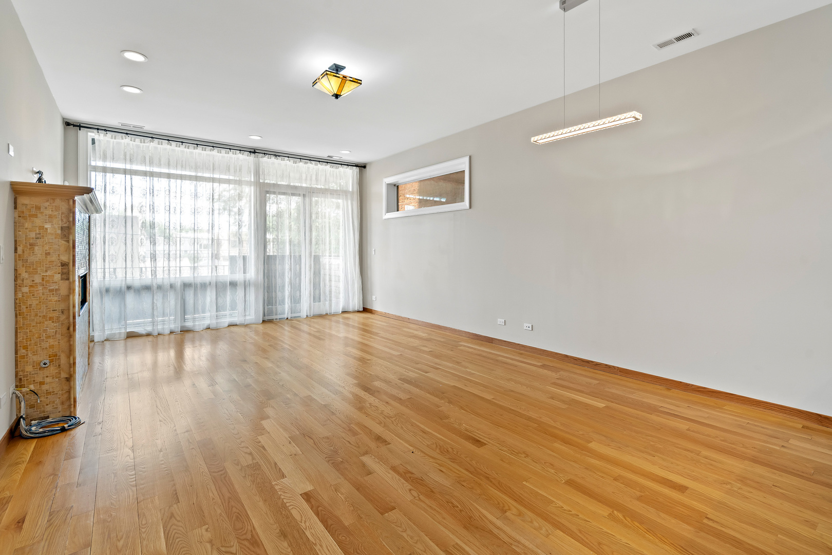 2424 West Chicago Avenue Chicago IL 60622