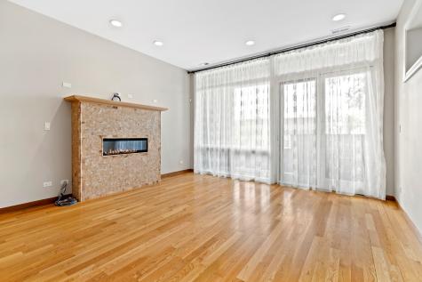 2424 West Chicago Avenue Chicago IL 60622