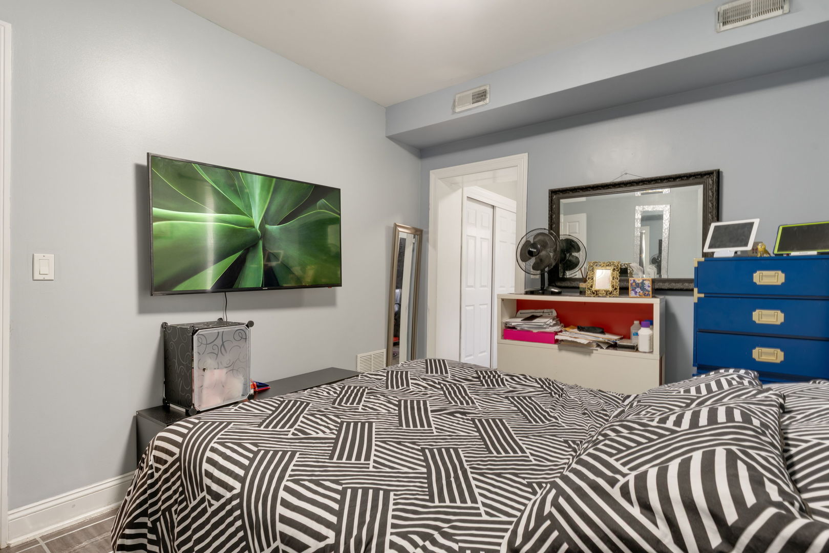 5418 West Windsor Street Chicago IL 60630